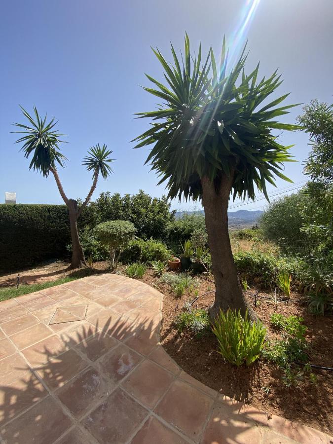 Terraced House In The Mountains With Fantastic View Villa Málaga Exterior foto